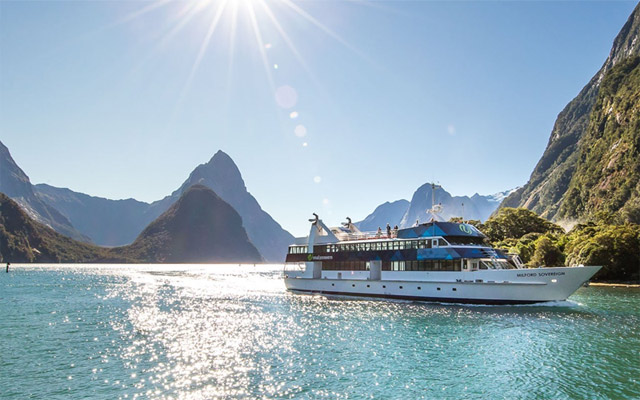 A Real Journeys Cruise on Milford Sound